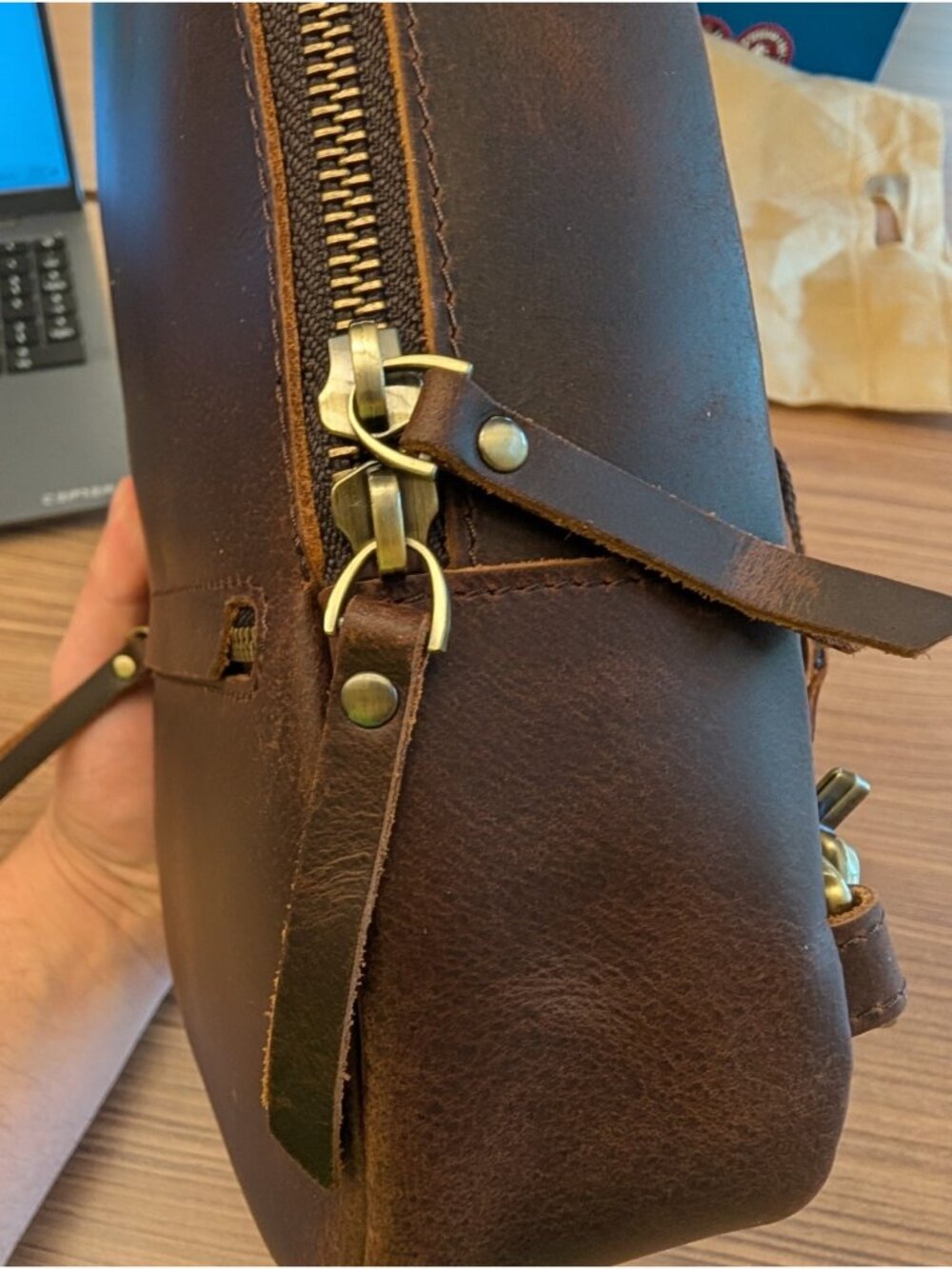 S-Zone Bag Purse Crossbody Brown Sling Bag Teardrop Minimalist NWOT Faux Leather - Picture 7 of 9